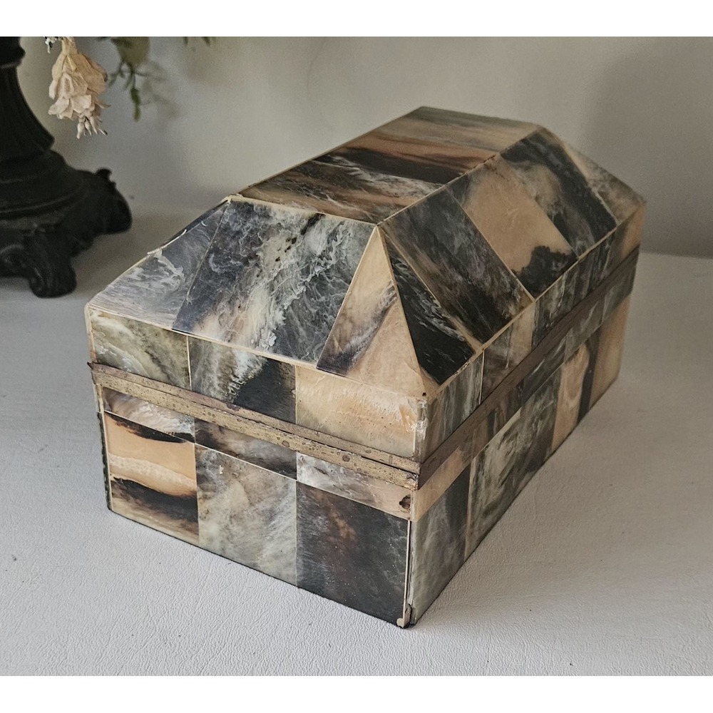Vintage Tessellated Horn Trinket Box With Brass Trim